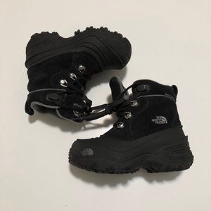 Toddler Boy's North Face Snow Boots in Size 10